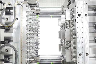 PET瓶胚生產(chǎn)線(xiàn)