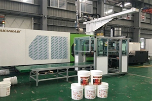 漆桶注塑機(jī)